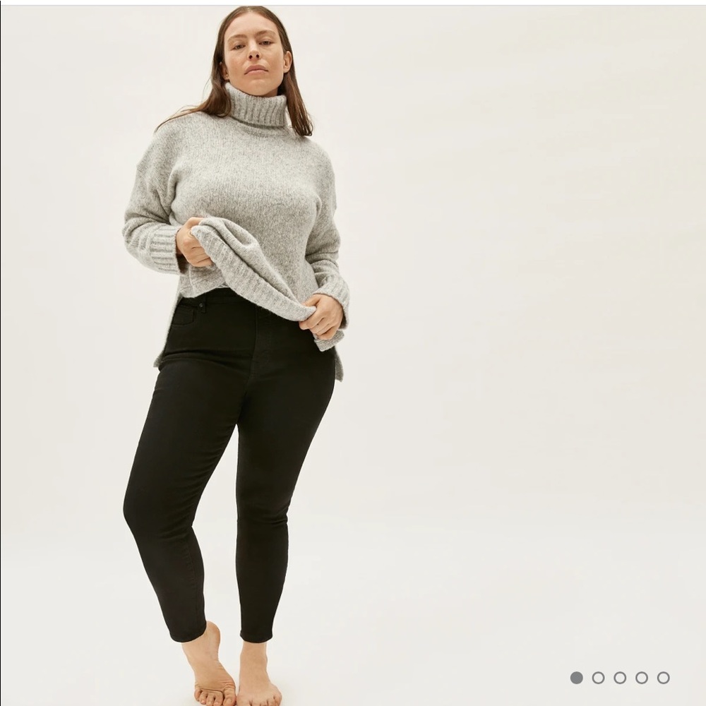 Everlane Black Curvy High-Rise Skinny